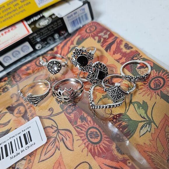 Boho Box of Goodies - Sun Makeup Bag - Incense - Buddha Keychain - Fashion Rings - Picture 5 of 6